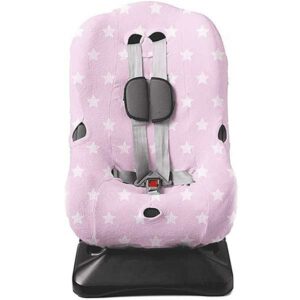 Hier vindt je de mooie autostoelhoes van Thijs Pink uit de collectie van Briljant Baby in de kleur roze. De hoes heeft een mooie print van witte sterren.