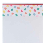 Dit geweldig mooie laken van het kwaliteitsmerk Briljant Baby is gemaakt van hoge kwaliteit katoen en is voorzien van leuke hartjes en een gekleurde bies.