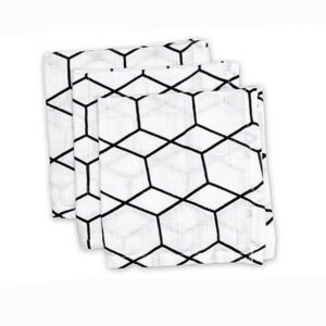 Heerlijke zachte maar toch ook stoere hydrofiele monddoekjes van het design Grid Black van Briljant Baby met zwarte strepen in de vorm van een grid.
