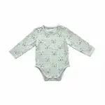 Een leuk grijs rompertje met lange mouwen. Het rompertje is bedrukt met gezichtjes van een leeuw en komt uit de collectie Little Lion Grey van Jollein.