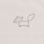 Een leuk shirtje in de kleur gebroken wit met op de voorzijde in een subtiele print een vosje. Het shirtje komt uit de collectie Off-White van Jollein.