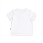 Dit witte t-shirtje met korte mouw is leuk voor in de zomer of in de lente met een vestje erover. Het t-shirtje met leuke opdruk van een vrolijke ijsjes in zachte kleuren en is goed te combineren met de effen broekjes uit de Jollein kledingcollectie. In de schouder van het t-shirtje zitten handige drukknoopjes zodat omkleden lekker makkelijk gaat.