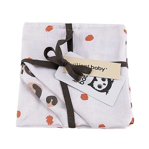 Hydrofiele washandjes van Briljant Baby van het design Africa Pink. Bestaand uit 2 designs: 2x met een eigentijdse panterprint in de kleuren bruin & roze & 1x met vlekken in de kleur bruin en roze.