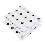 Heerlijke hydrofiele washandjes uit de collectie Crizzz Crozzz Jade van Briljant Baby. De washandjes zijn wit en met een bedrukking van Scandinavische kruizen in de kleur jade & zwart. Leuk en handig in gebruik.