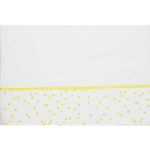 Deze mooie witte laken uit de collectie Spots Okern van het kwaliteitsmerk Briljant Baby is gemaakt van hoge kwaliteit katoen en is voorzien van een leuke stippenprint.