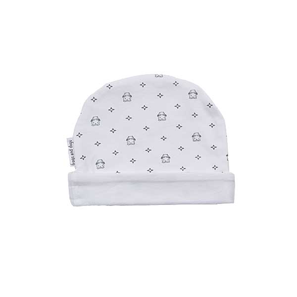 Een leuk wit mutsje van Frogs and Dogs uit de Friends Forever collectie. Het mutsje is voorzien van een print van het logo van Forever Friends.