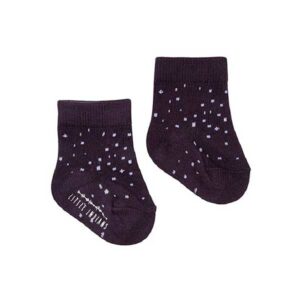 Leuke babysokken komen uit de Dots Pavement collectie van Little Indians. De sokken worden gemaakt van biologisch katoen en hebben een mooie pasvorm.
