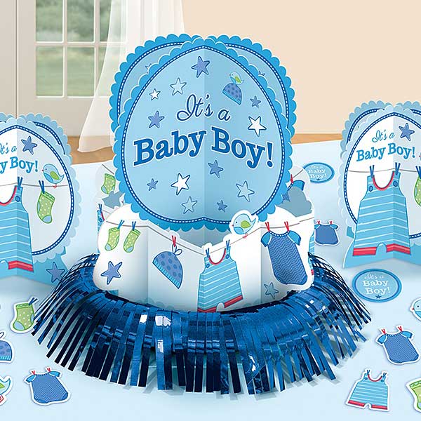 Met deze leuke set kan je de babyshower gezellig aankleden. De set bestaat uit 23 leuke items en wordt geleverd in het blauw. 