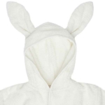 Een heerlijke zachte badjas in de kleur ivory van het merk Jollein. Gemaakt van badstof katoen. Heerlijk warm en makkelijk voor na het douchen of badderen.