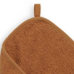 Handige en zachte bruine badstof badcape van Jollein uit het Design Basics – Caramel. Deze badcape is onder andere te gebruiken na het badderen of na het babyzwemmen.