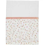 Dit geweldig mooie laken uit de collectie Minimal Terra van het kwaliteitsmerk Briljant Baby is gemaakt van hoge kwaliteit katoen en is voorzien van leuke vlekkenprint.