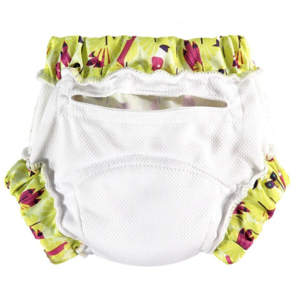 Een leuk lichtgroen trainingsbroekje met een flamingo print van het merk Close. Het trainingsbroekje is bedoelt om te gebruiken bij zindelijkheidstraining. Bedoelt voor druppeltjes of kleine plasjes. Er is een mogelijkheid voor het gebruiken van inlegjes. 