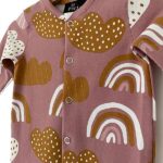 Dit mooie roze boxpakje Pink Sky is gemaakt van biologisch katoen. Gemaakt door de ontwerpster Ferial de Groot.