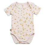 Een leuke roze romper korte mouw met een over-all bedrukking van hartjes uit de collectie Hearts van het merk Frogs and Dogs.