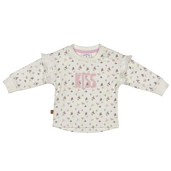 Een lieve gebroken wit shirtje Kiss uit de collectie Winter Flower van Frogs and Dogs met de tekst Kiss, geborduurd in de kleur roze en schattige winterbloemetjes.