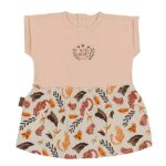 Een schattig jurkje voor jouw kleine meid uit de collectie Jungle van Frogs and Dogs. Het jurkje heeft een kleine print op de top en een bonte print aan de onderkant.