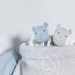 rammelaar bijtring nijlpaard Jollein Soft Knit grijze baby rammelaar met houten ring