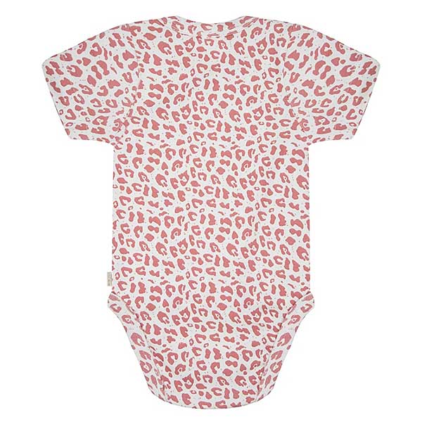 Deze mooie romper met korte mouw Leopard komt uit de collectie van Little Indians. Het rompertje heeft een overslag en drukkertjes tussen de beentjes.