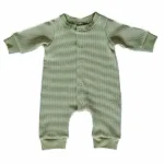 Een heerlijk zacht boxpakje gemaakt van soepele katoen uit de collectie van ByTasha Exclusive. Het boxpakje is gemaakt van biologische wafeljersey.