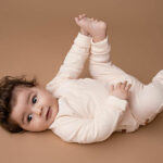 Dit lieve en schattig broekje komt uit de collectie Waffle Organic van Frogs and Dogs. Deze mooie collectie is gemaakt van organisch katoen en heeft een waffel motief.