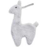 Dit schattige speendoekje Lama Grey komt uit de collectie van Jollein. Dit leuke speendoekje in de kleur grijs is gemaakt van zachte teddystof en heeft aan de bovenzijde van zijn hoofdje een lusje waaraan je de speen kan vastmaken. De oogjes op de lama zijn geborduurd. Als je de speen van je kleintje geregeld kwijtraakt is dit speendoekje echt een uitkomst. 