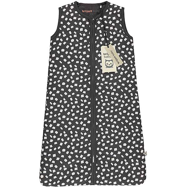 Een heerlijke slaapzak in de kleur antraciet uit de collectie van Briljant Baby. Deze slaapzak is gemaakt van katoen en uitermate geschikt voor de warme dagen of in combinatie met een lakentje of deken.