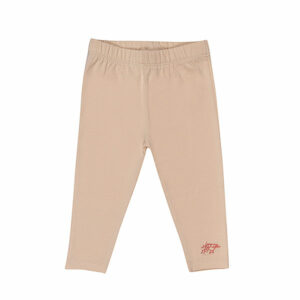 Deze zacht roze legging is van de collectie Little Robin van Frogs en Dogs. Deze roze legging Little Robin is gemaakt van zachte materialen en in de kleur zacht roze. De legging is effen roze van kleur met op de onderkant van een van de pijpjes het logootje van Little Robin.