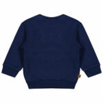 Dit stoere shirt met lange mouw in de kleur blauw komt uit de collectie Handsome Academy van Frogs and Dogs. Het shirtje heeft op de voorkant groot in het geel de tekst staan 'Cool Kids Club'. De letters zijn gemaakt van stof en op het shirt gestikt.