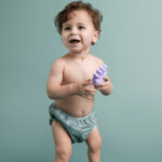 Hier de leuke zwemluier met drukkers Groen Panterprint van Swim Essentials. De zwemluier Groen Panterprint is bedrukt met de vlekken van een panter in donkergroen.