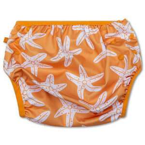 Hier de leuke oranje zwemluier met drukkers Sea Star van Swim Essentials. De zwemluier Sea Star is bedrukt met zeesterren in de kleur wit.