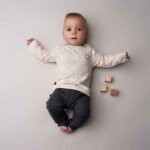 Frogs and Dogs baby & peuter biker broekje antraciet met bikerstripes en zakjes uit de Smile Club collectie