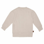 Deze mooie sweater komt uit de collectie Amour van Frogs and Dogs. De sweater is effen beige met op de voorzijde een geborduurd hart in de kleur donkerblauw. De boorden zijn gebreid en effen van kleur en op de schouder zitten 2 knoopjes.