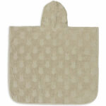 Kun jij deze superzachte olijfgroene badponcho met Nijntje patroon weerstaan? Deze fijne poncho van badstof is een echte must have voor kleintjes van 1 t/m 4 jaar. De poncho komt uit de collectie Nijntje Miffy Terry Jaquard Olive Green. De poncho is gemaakt van hoogwaardige badstof, zodat je kleintje na het zwemmen of badderen snel weer droog is. Neem hem mee naar het zwembad, naar het strand of gebruik hem thuis na het badderen.