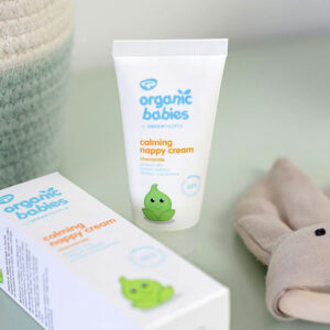 Deze heerlijke natuurlijke baby luiercrème is parfumvrij. Het is 100% gecertificeerde, natuurlijke, biologische en vegan. Deze luiercrème is speciaal ontwikkelt om de huid van jouw baby te voeden en te hydrateren.