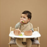 Deze set slabben worden geleverd in de kleur gebroken wit, zandkleurig en toffee (bruin). De slabben hebben een klittenbandsluiting.