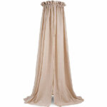 Hier vindt je de mooie beige sluier Nougat van Jollein. Een sluier maakt van het ledikant een knusse slaapplek. En je zult zien: zodra je de sluier hebt opgehangen is de babykamer af. Het geeft sfeer en geborgenheid. Met de bijpassende piekstok hang je een ledikantsluier heel eenvoudig op zonder dat je gaten hoeft te boren in het plafond of in de muur.