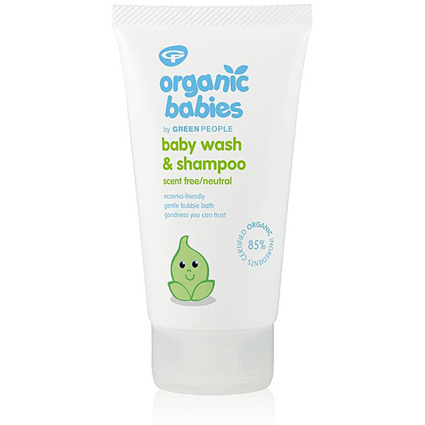 Deze heerlijke natuurlijke Green People Baby Wash & Shampoo Parfumvrij. De ideale en natuurlijke keuze voor de tere babyhuid en babyhaartjes!. Het is 100% gecertificeerde, natuurlijke, biologische en vegan. Speciaal samengesteld om de huid en het haar op een zachte en natuurlijke manier te reinigen en verzorgen, zonder toegevoegde parfums of geurstoffen. Deze milde en hypoallergene shampoo is je geheime wapen voor het behoud van een gezonde en tevreden baby.