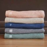 Jollein pale pink gebreid ledikantdekentje met fleece voering