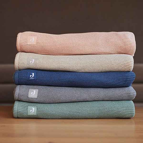Jollein pale pink gebreid ledikantdekentje met fleece voering
