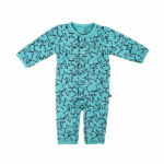 Dit unieke lichtblauwe boxpakje met bliksemprint komt uit de collectie van Mijs X Merlijn. Dit stijlvolle boxpakje heeft een eigentijdse print van de bliksem in de kleur blauw op een lichtblauwe ondergrond. Het boxpakje is gemaakt van 100% katoen en voelt heerlijk zacht aan. De boorden zijn elastisch en het heeft een handige drukker sluiting zodat hij makkelijker aangetrokken kan worden.