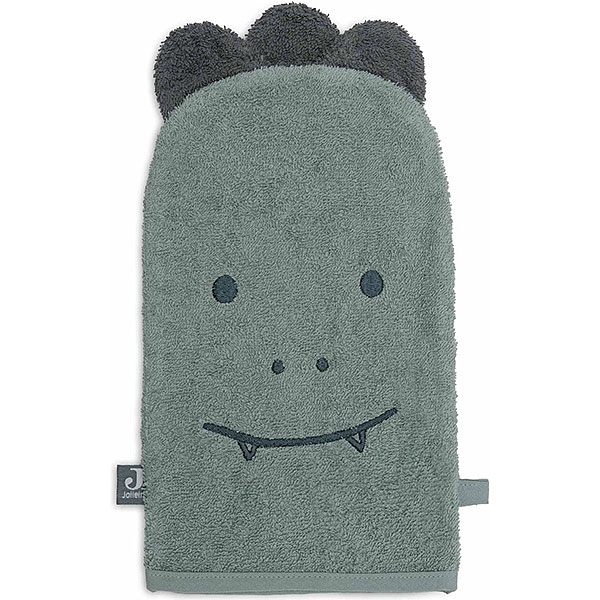 Deze washand Jungle Jambo Croco in de kleur ash green is perfect voor dagelijks gebruik. Hij is heerlijk zacht en lief voor het kwetsbare huidje van jouw baby, lekker lang zodat hij goed om je hand blijft zitten. Daarnaast heeft de washand schattige oortjes aan de bovenkant en een handig lusje om de washand op te hangen.