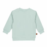 Deze stoere zachtgroene sweater uit de Nice Team-collectie van Frogs and Dogs is perfect voor jouw kleintje. Op de voorzijde zit een klein geborduurd dinootje. De sweater is gemaakt van zacht en warm materiaal, ideaal voor koudere dagen. Tot en met maat 86 heeft de sweater drukknoopjes op de linkerschouder, zodat het aan- en uittrekken makkelijk gaat.