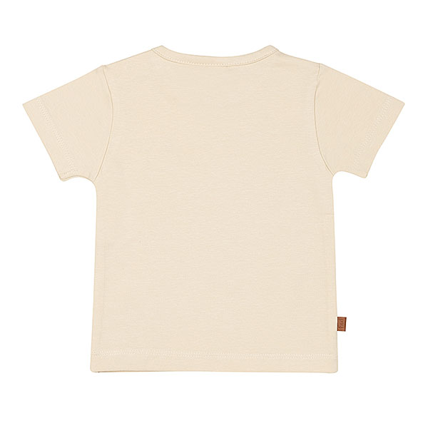 Dit schattige beige t-shirtje Smile met korte mouwen komt uit de Happy with You collectie van Frogs and Dogs. Het shirtje heeft op borsthoogte een een geprinte knipogende smile – een vrolijke en speelse detail!