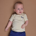 Frogs-and-Dogs-t-shirt-korte-mouw-beige-geprinte-smile