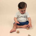 Frogs-and-Dogs-t-shirt-korte-mouw-gebroken-wit-geprinte-smile