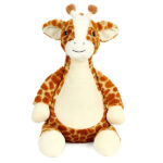 Cubbies knuffel Juniper giraffe met beige lichaam, bruine vlekken, slappe oren en ossicones