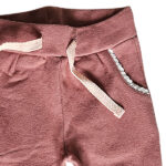 Frogs and Dogs broekje Beautiful Hearts in burlwood met zakjes, striklint en hartjesdetail