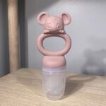 Set van 2 Nuuroo fruitfopspenen in Cobblestone en Woodrose met muismotief en beschermkap