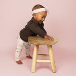 Frogs and Dogs baby & peuterbroek sepia rose met strikjesprint en elastische tailleband uit de Ballerina collectie