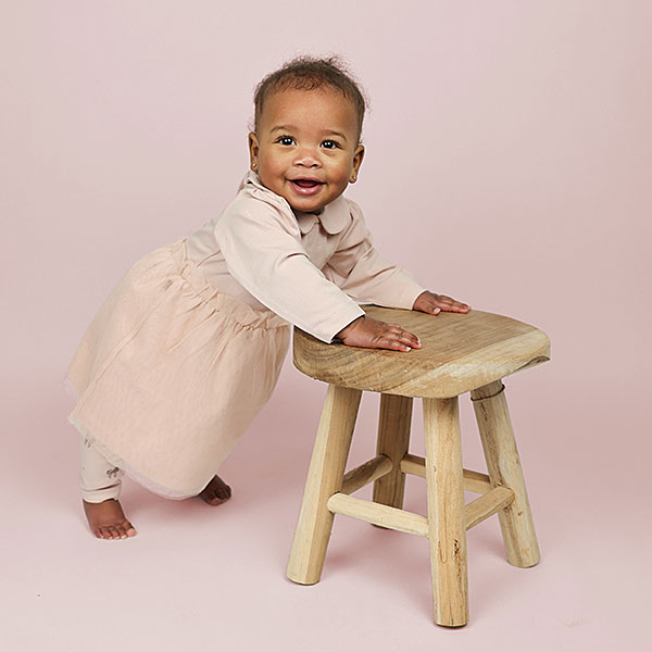 Frogs and Dogs baby & peuterbroek sepia rose met strikjesprint en elastische tailleband uit de Ballerina collectie